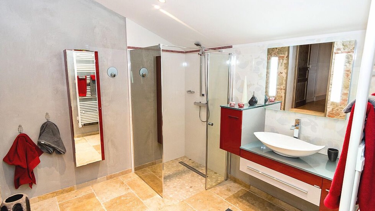 Photo of Bathroom in Giroussens