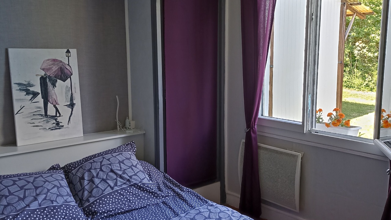 Photo of Bedroom in Narcy