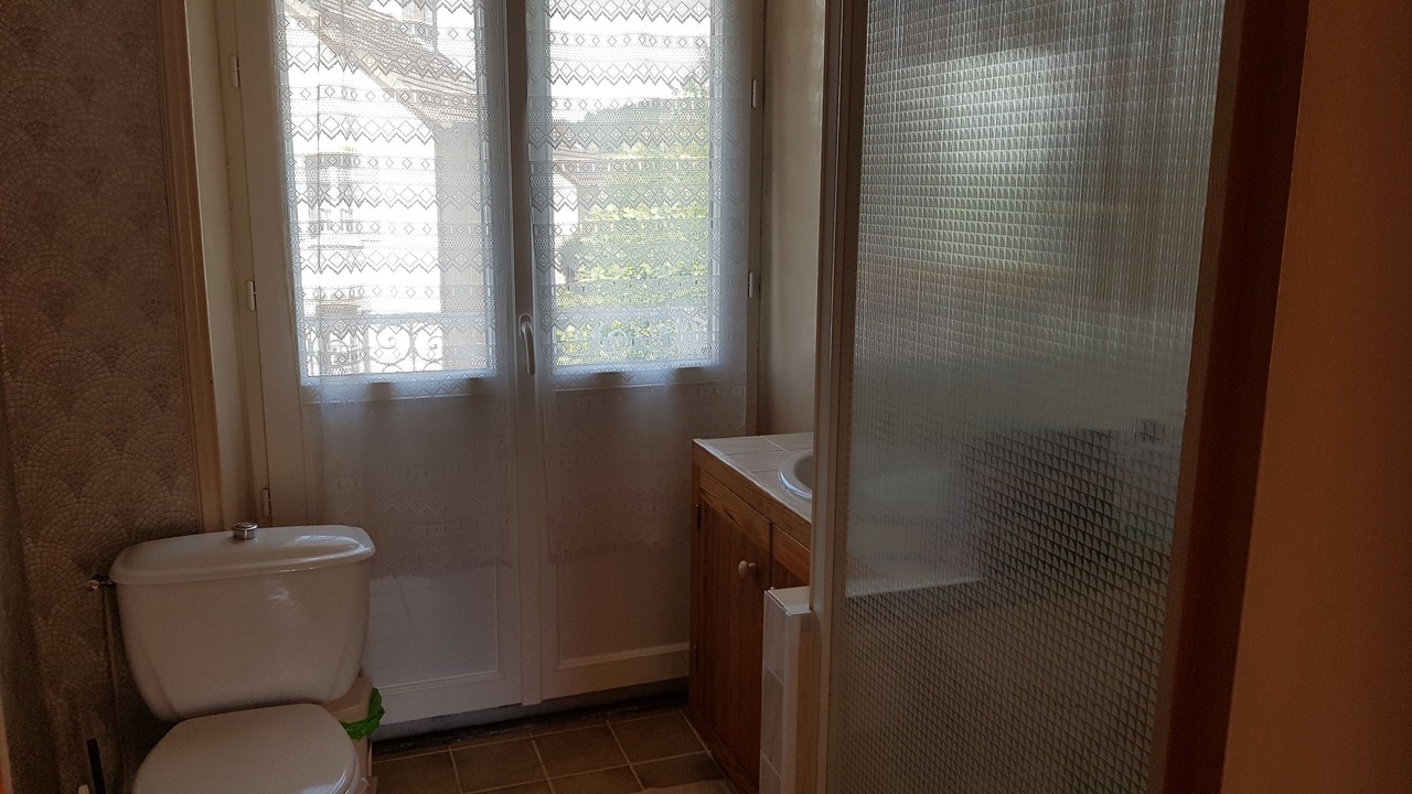 Photo of Bathroom in Martigny-le-Comte