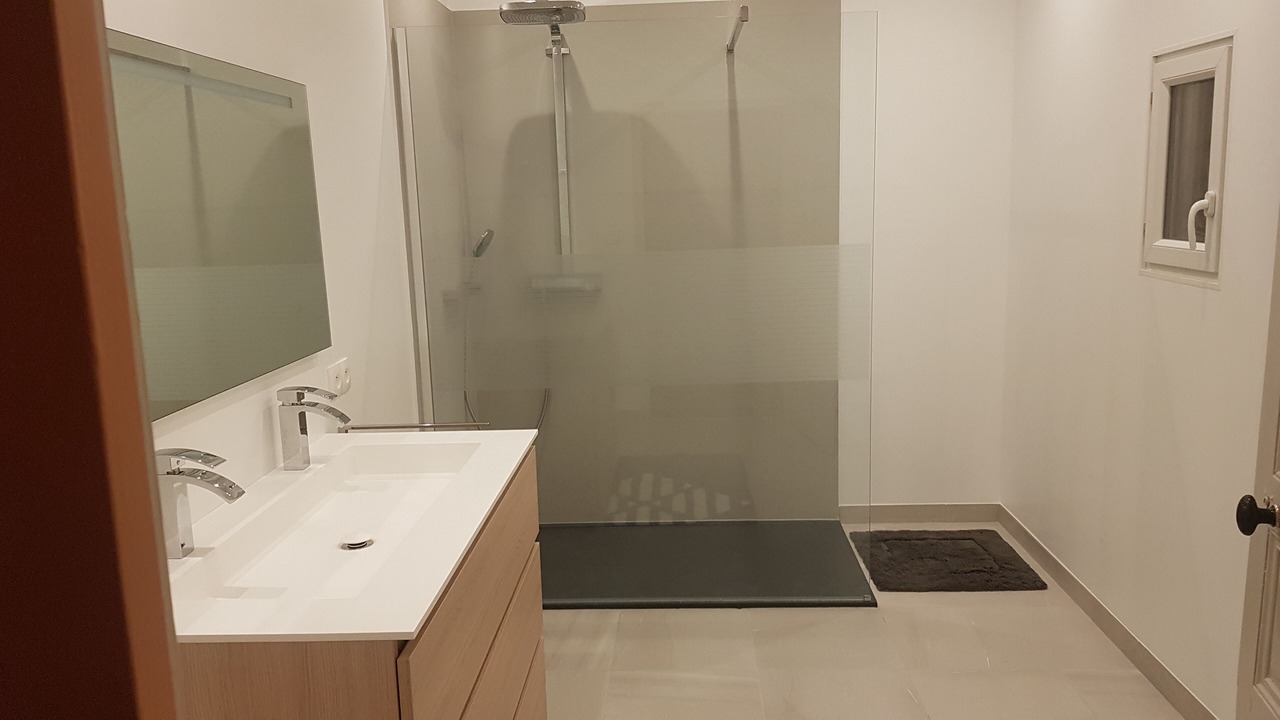 Photo of Bathroom in Martigny-le-Comte