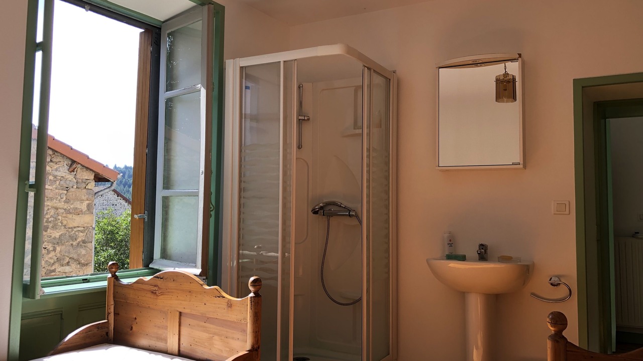 Photo of Bathroom in Fayet-Ronaye