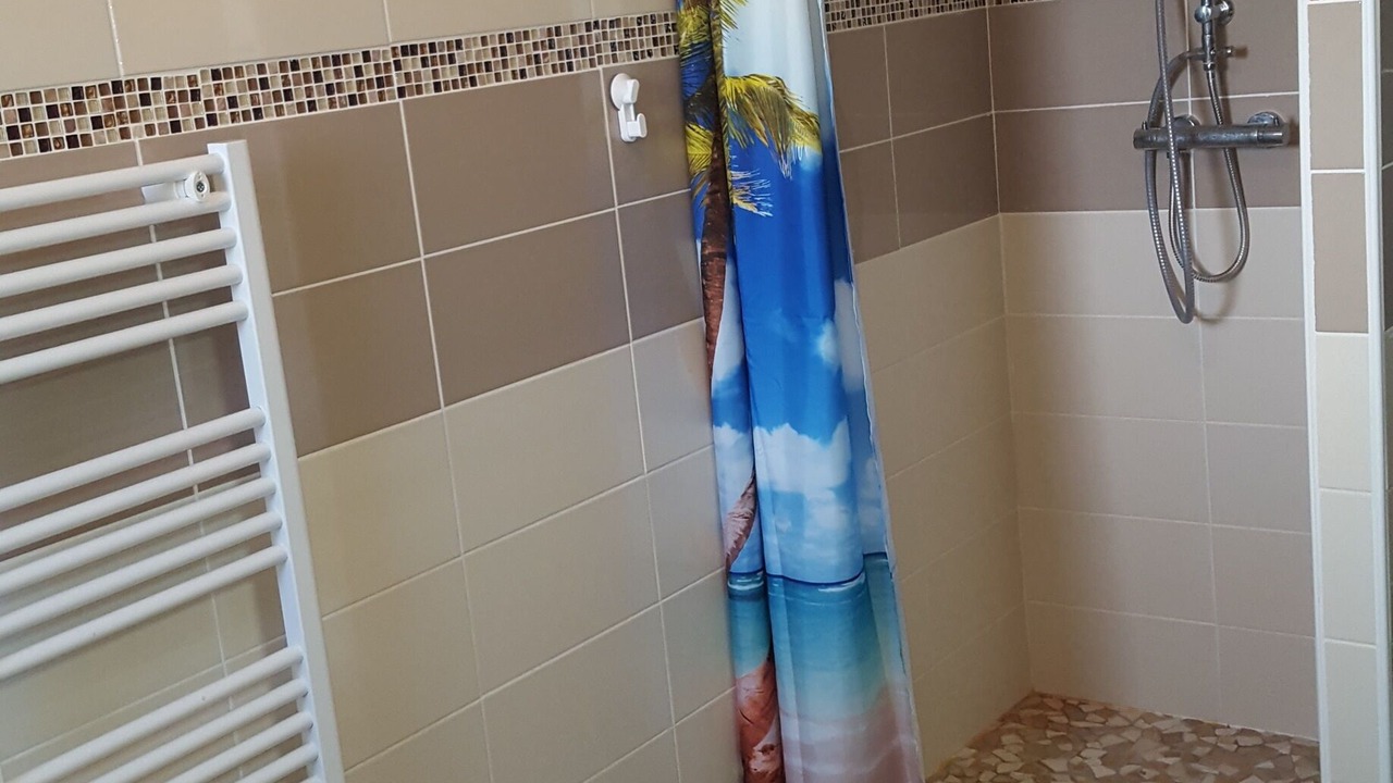 Photo of Bathroom in Montfaucon