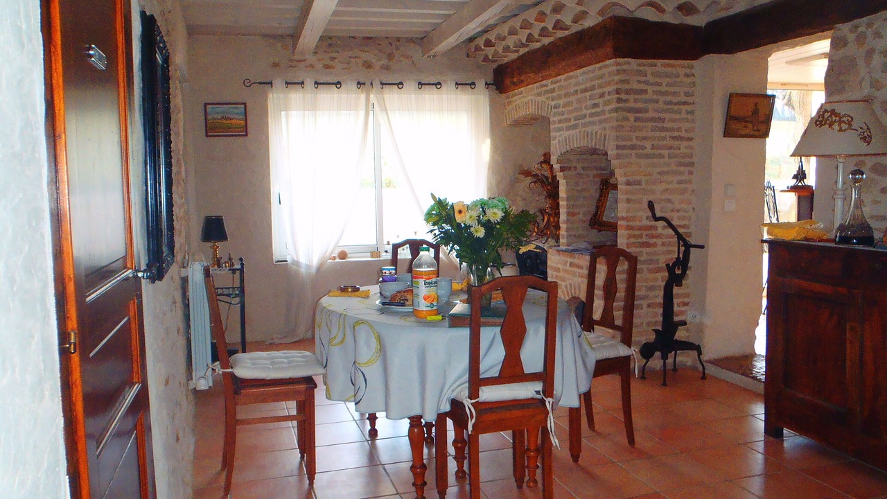 Photo of Others in Sauzet