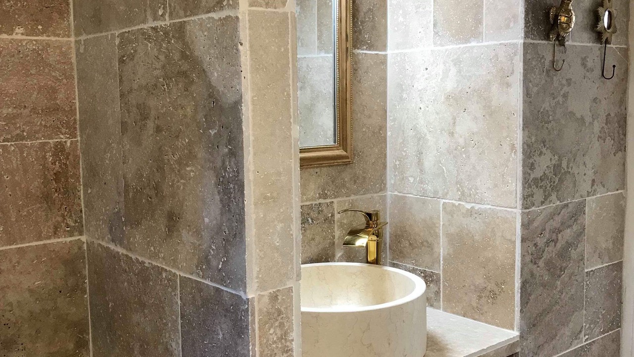 Photo of Bathroom in Saint-Barthelemy-de-Vals