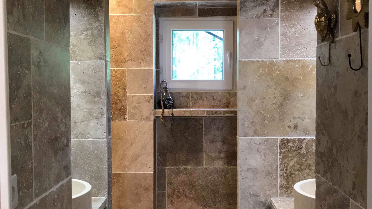 Photo of Bathroom in Saint-Barthelemy-de-Vals