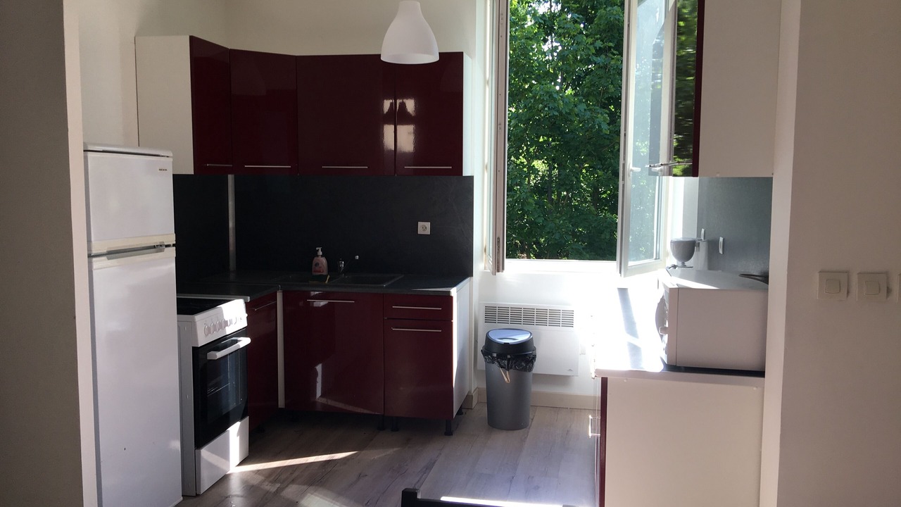 Photo of Kitchen in Saint-Barthelemy-de-Vals