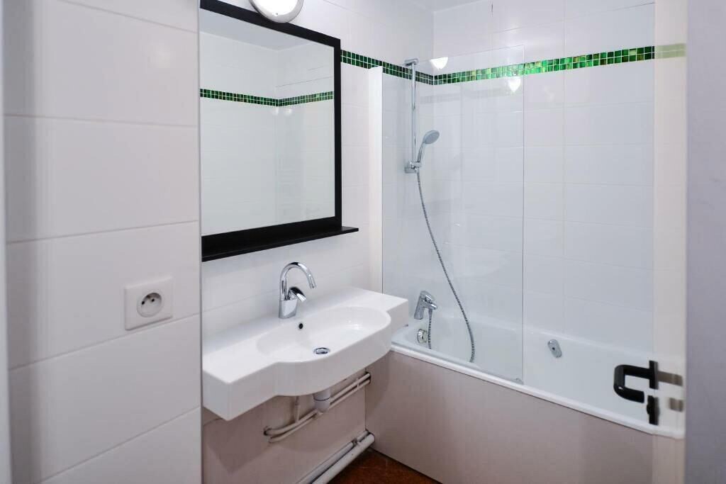 Photo of Bathroom in Lelex