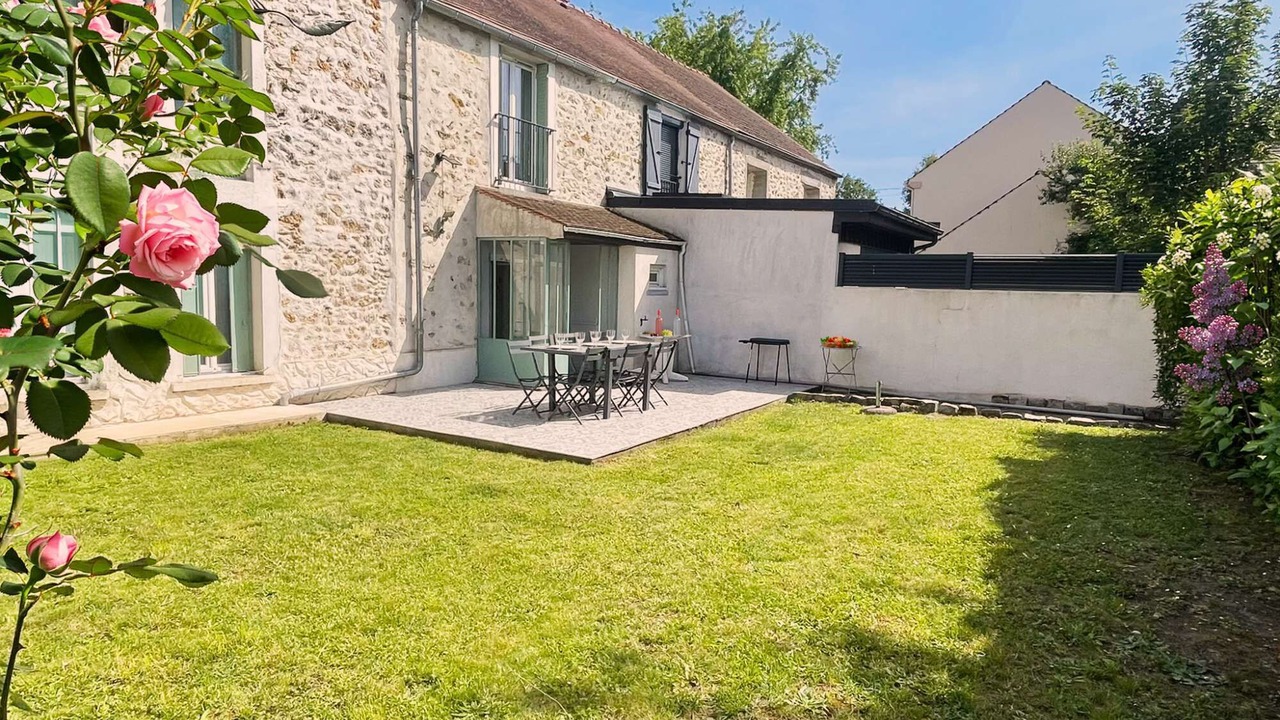 Photo of Outdoor in Longjumeau