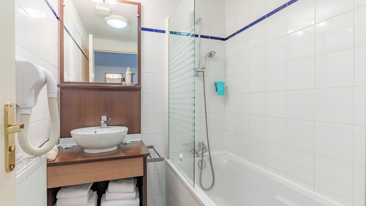 Photo of Bathroom in Chalon-sur-Saone
