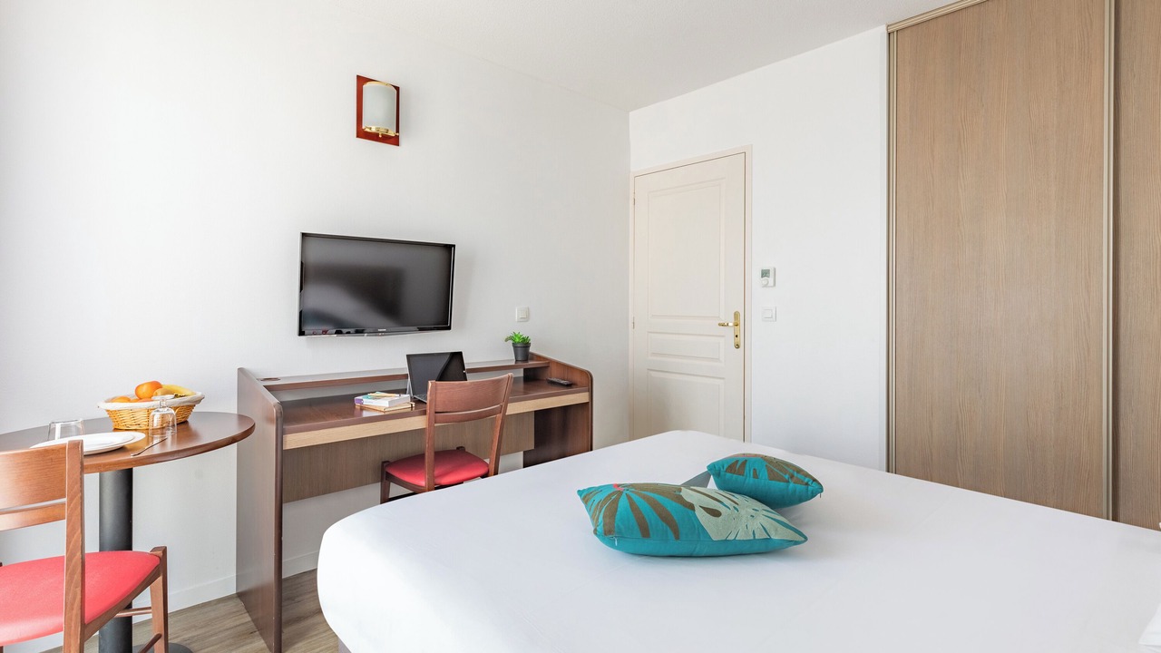 Photo of Bedroom in Chalon-sur-Saone