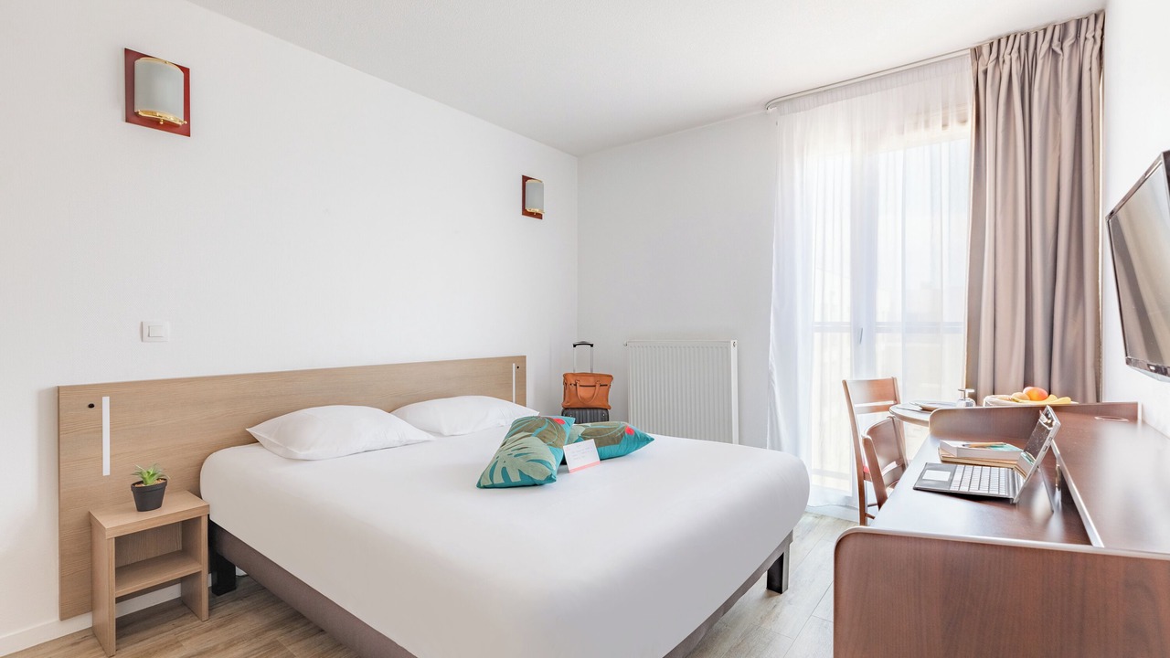 Photo of Bedroom in Chalon-sur-Saone