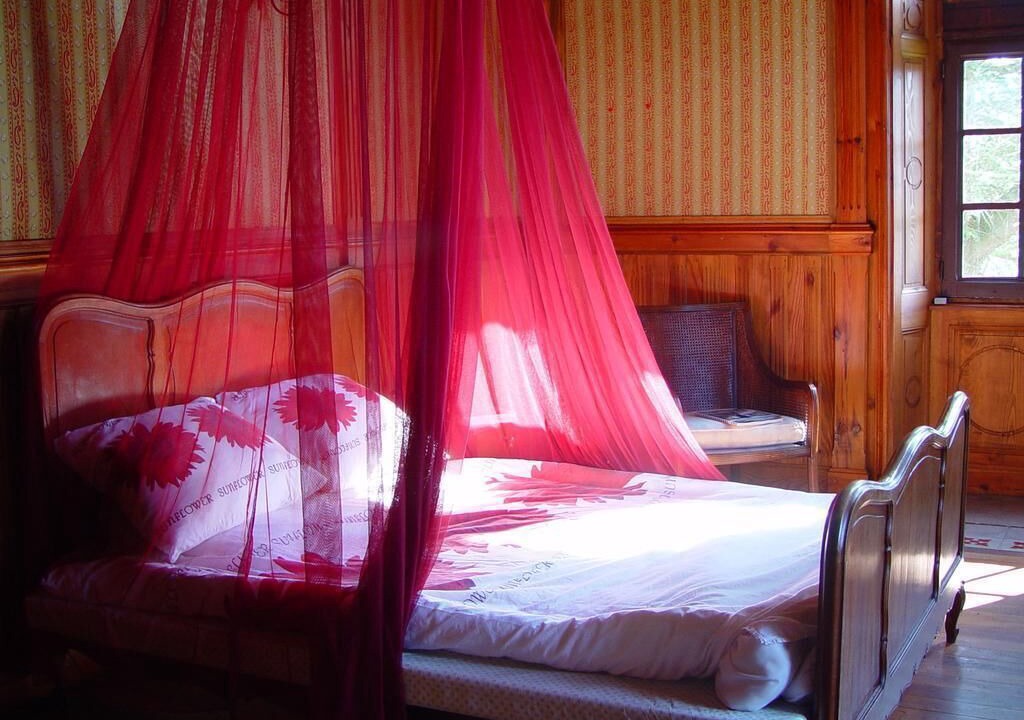 Photo of Bedroom in Saint-Prix