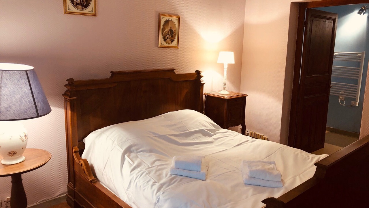 Photo of Bedroom in Saint-Sernin-du-Bois