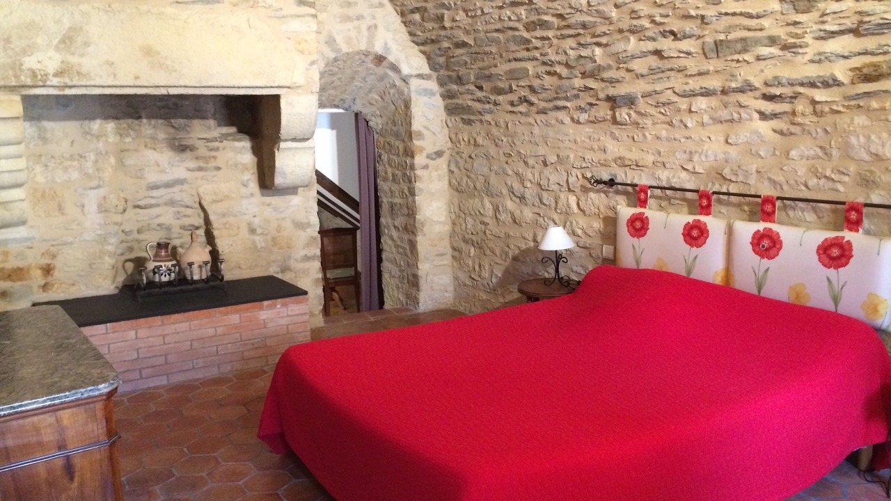 Photo of Bedroom in Castelnau-de-Mandailles