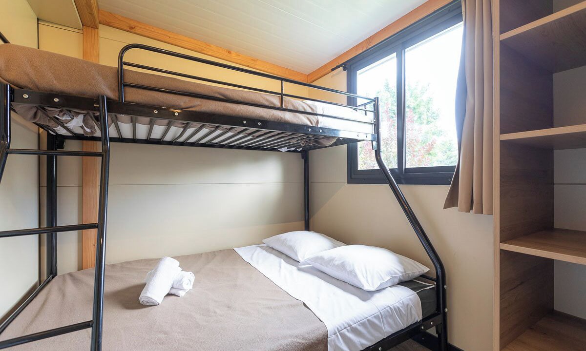 Photo of Bedroom in Arnay-le-Duc