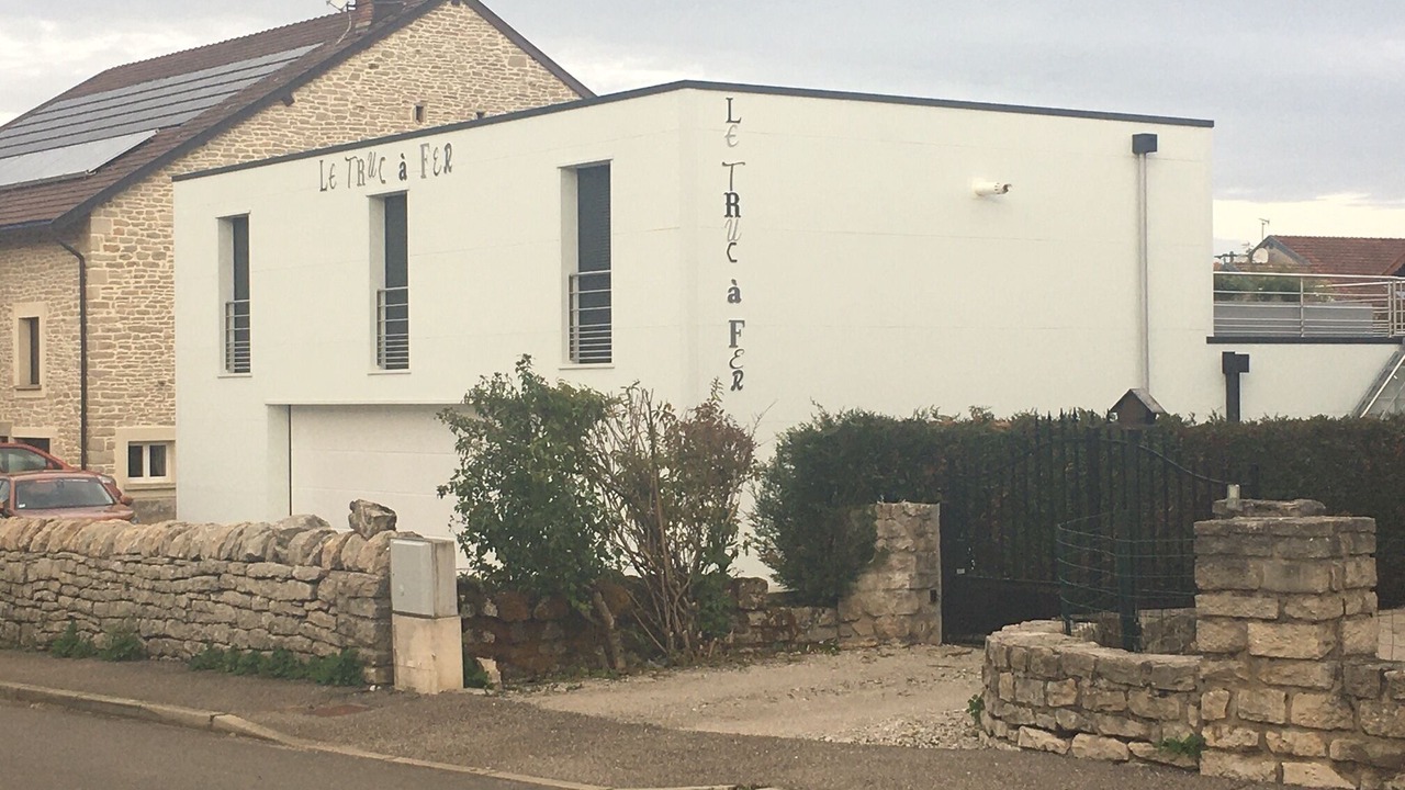 Photo of Outdoor in Crancot