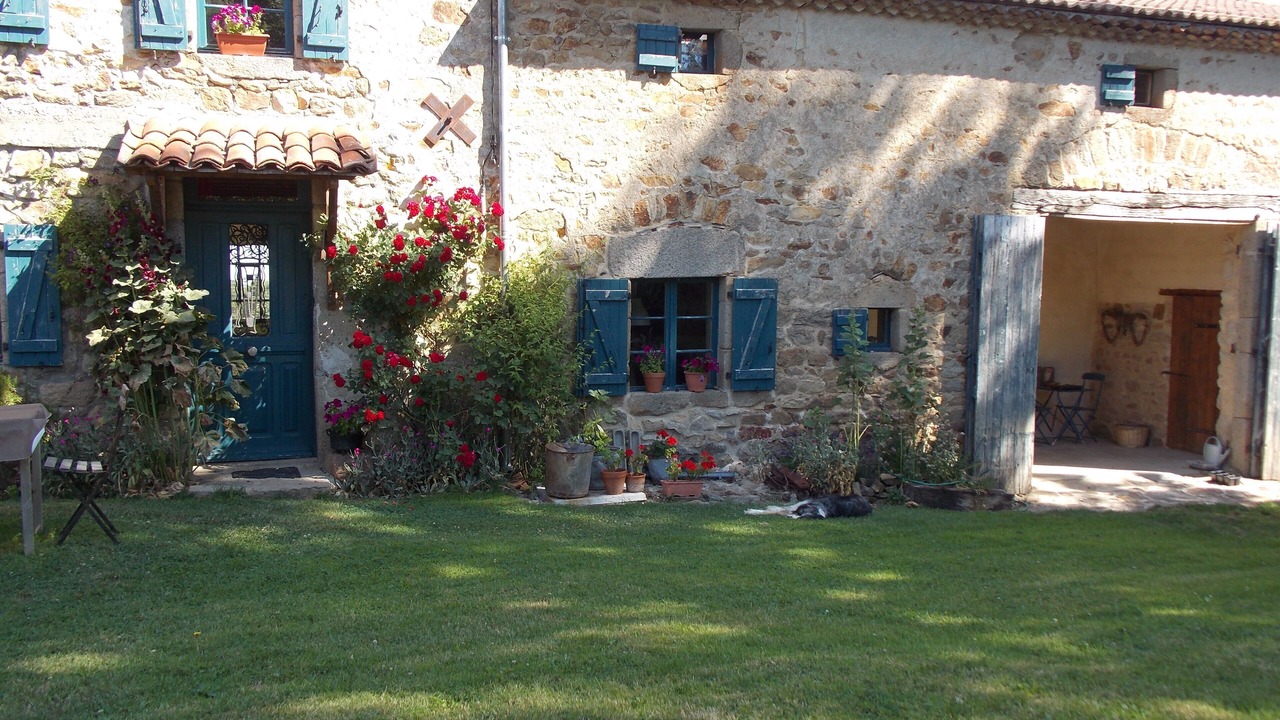 Photo of Outdoor in Auzelles