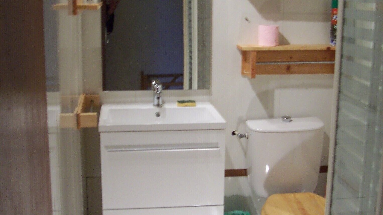 Photo of Bathroom in Ternuay-Melay-et-Saint-Hilaire