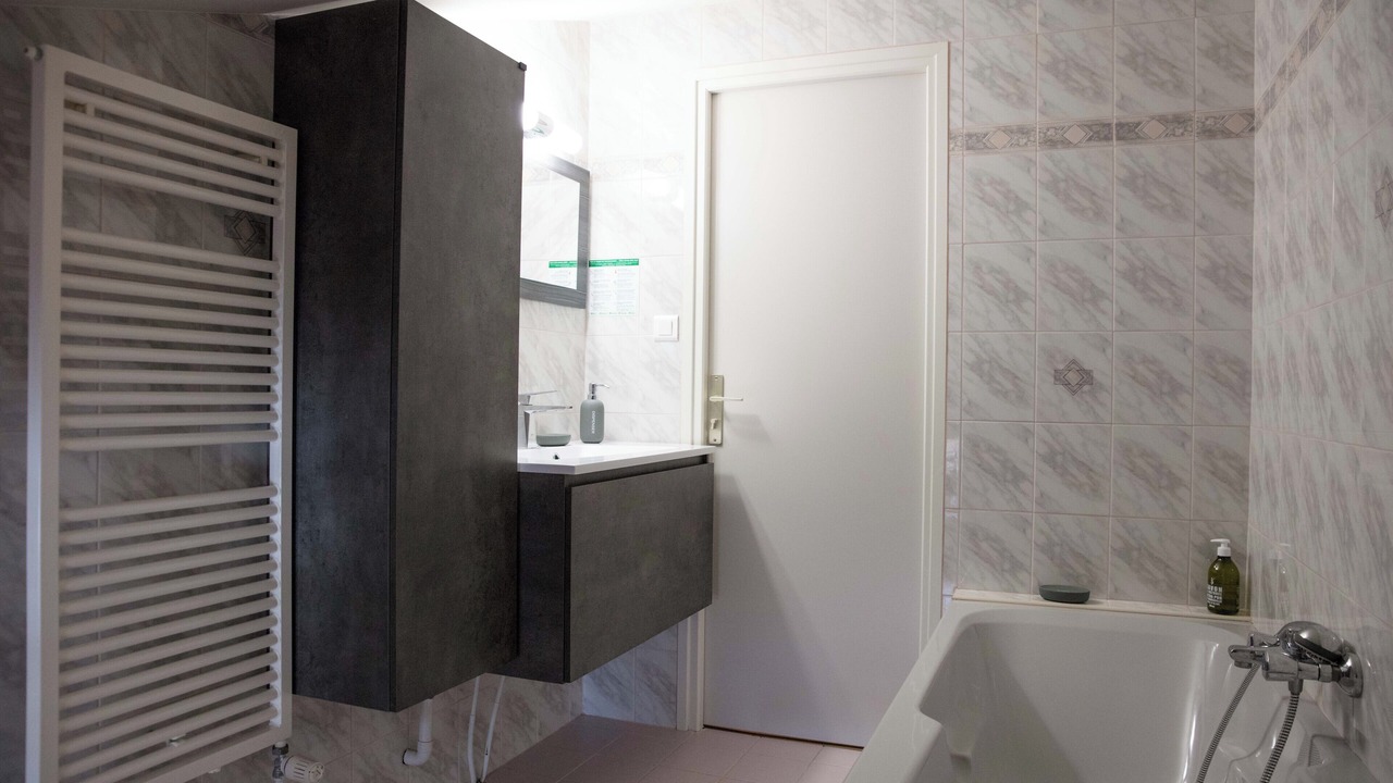 Photo of Bathroom in L'Abergement-de-Cuisery