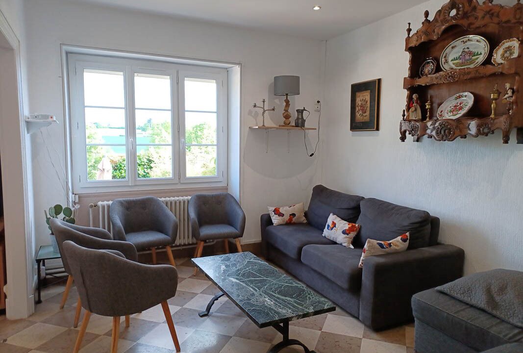 Photo of Livingroom in Guillon