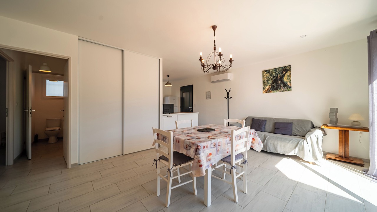 Photo of Livingroom in Bedoin