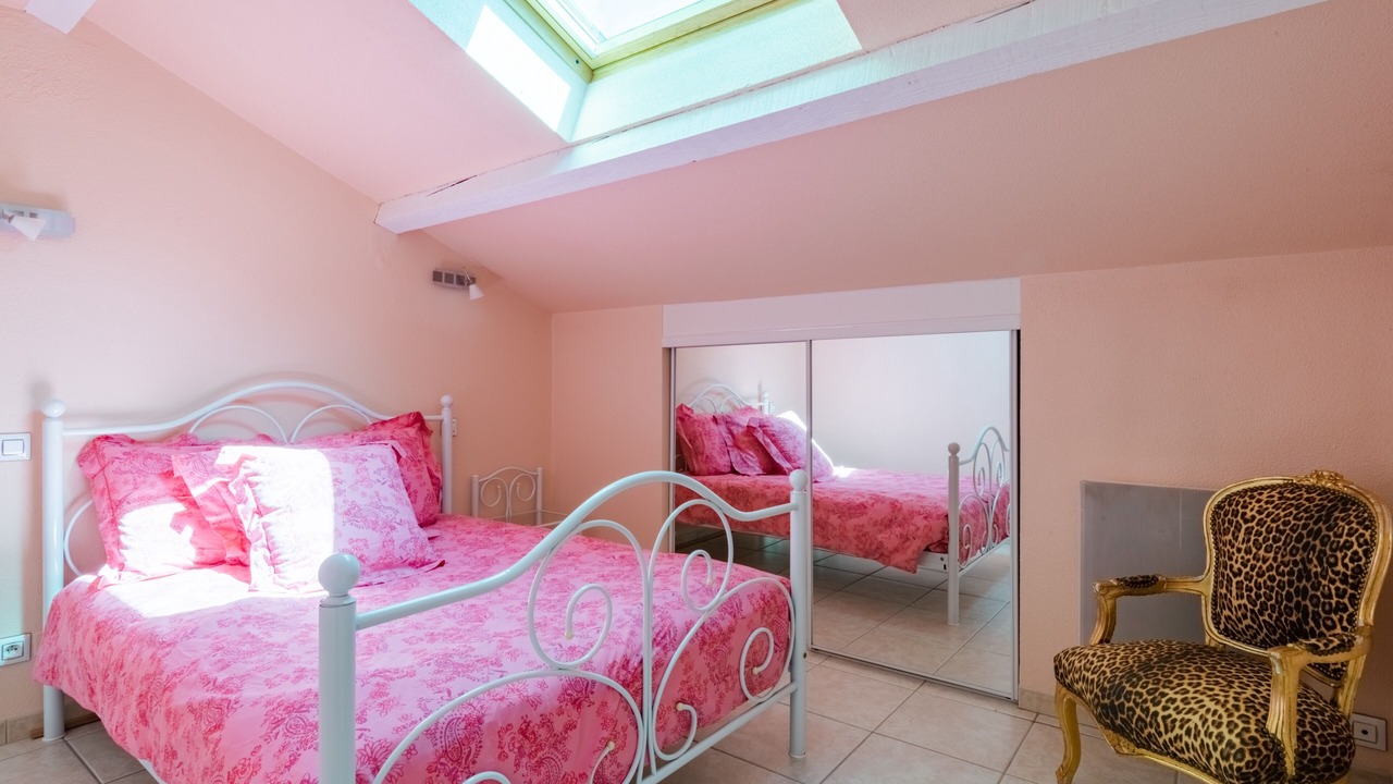 Photo of Bedroom in Saint-Germain