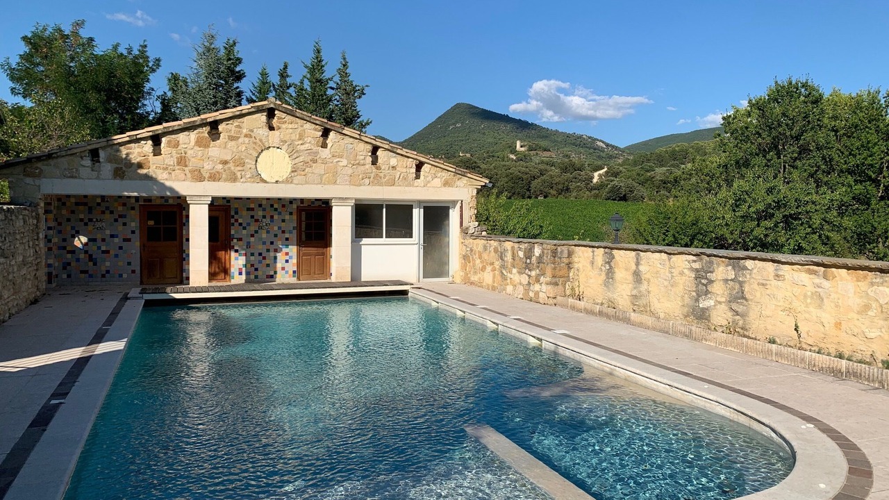 Photo of Outdoor in Piegon