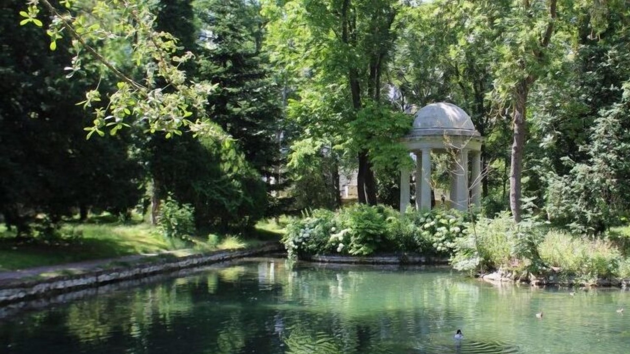 Photo of Outdoor in Faubourg-Raines