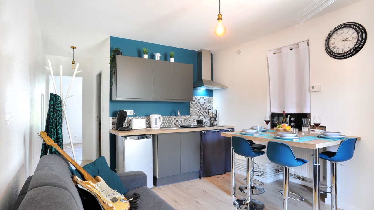 Photo of Livingroom in Faubourg-Raines
