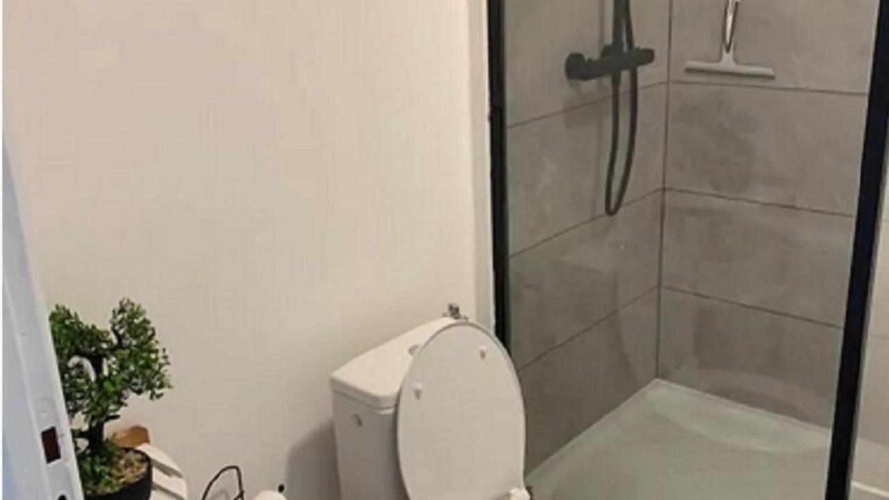 Photo of Bathroom in Faubourg-Raines