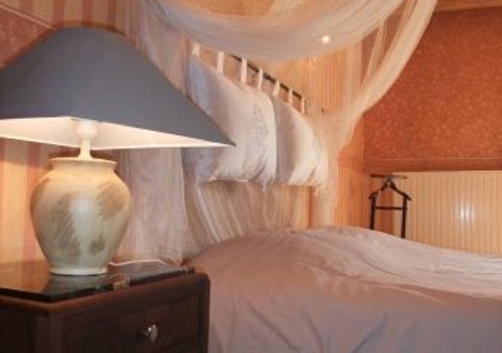 Photo of Bedroom in Semmadon