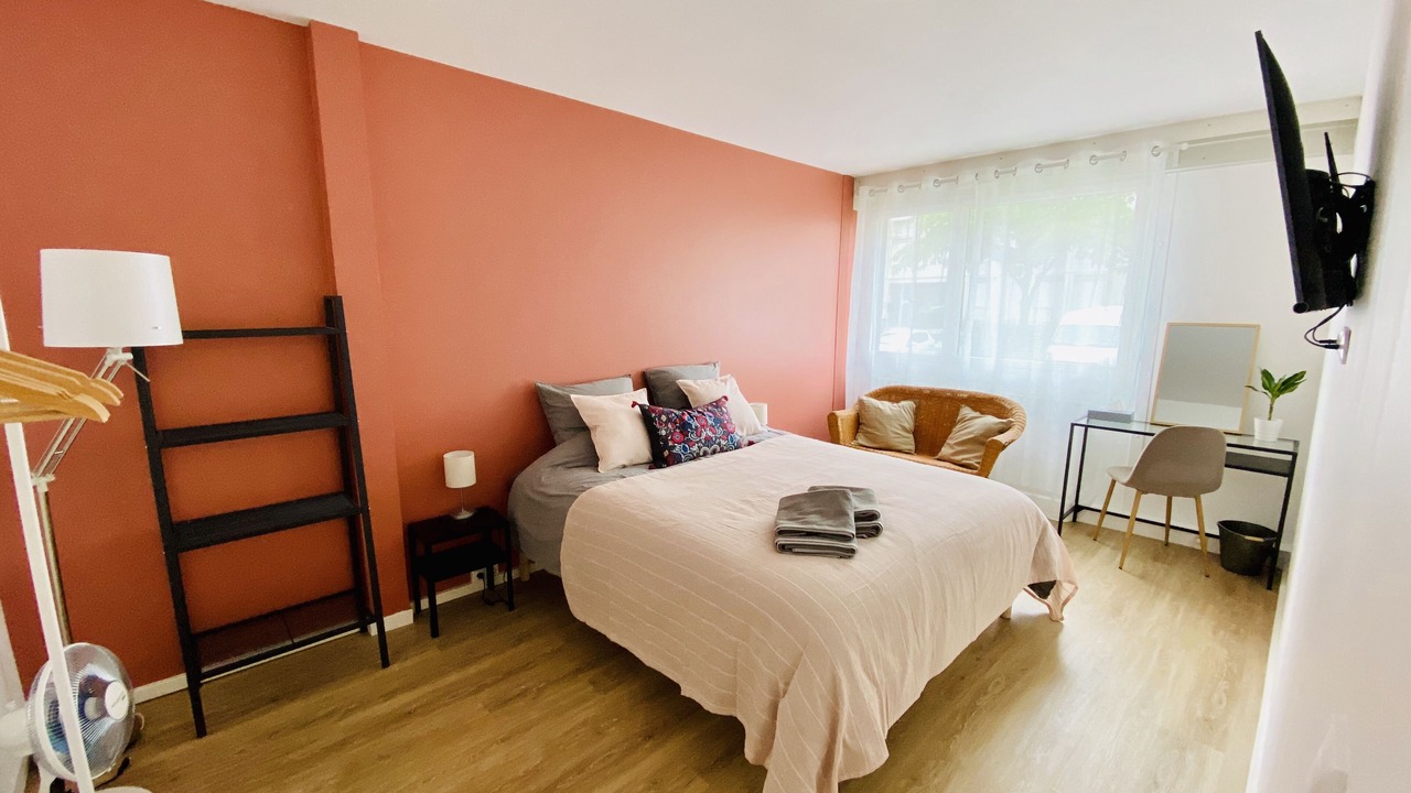 Photo of Bedroom in Quartier Massy-Opera I