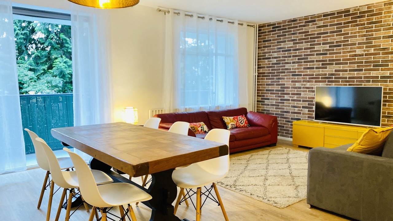 Photo of Livingroom in Quartier Massy-Opera I