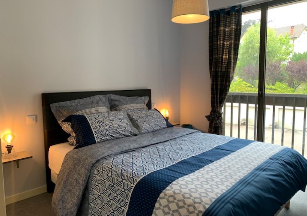 Photo of Bedroom in Lons-le-Saunier