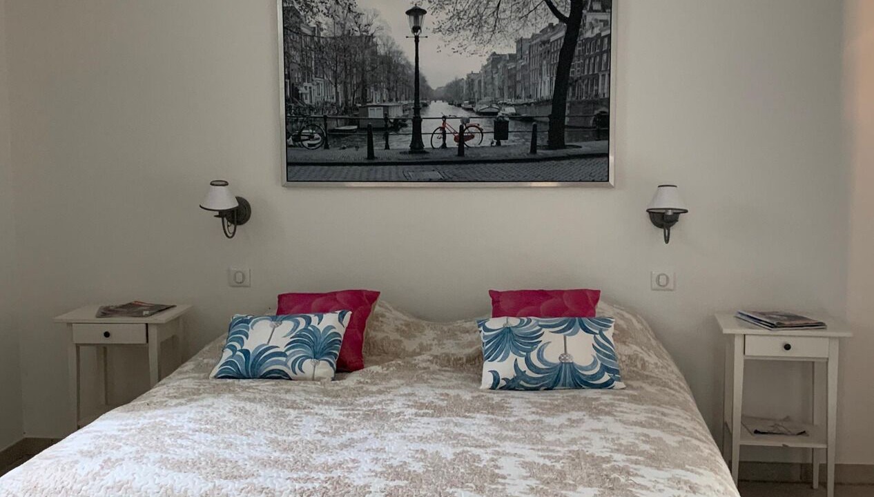 Photo of Bedroom in Divonne-les-Bains