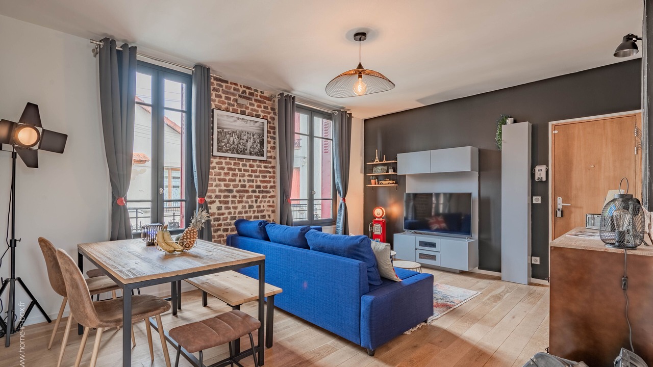 Photo of Livingroom in Arcueil
