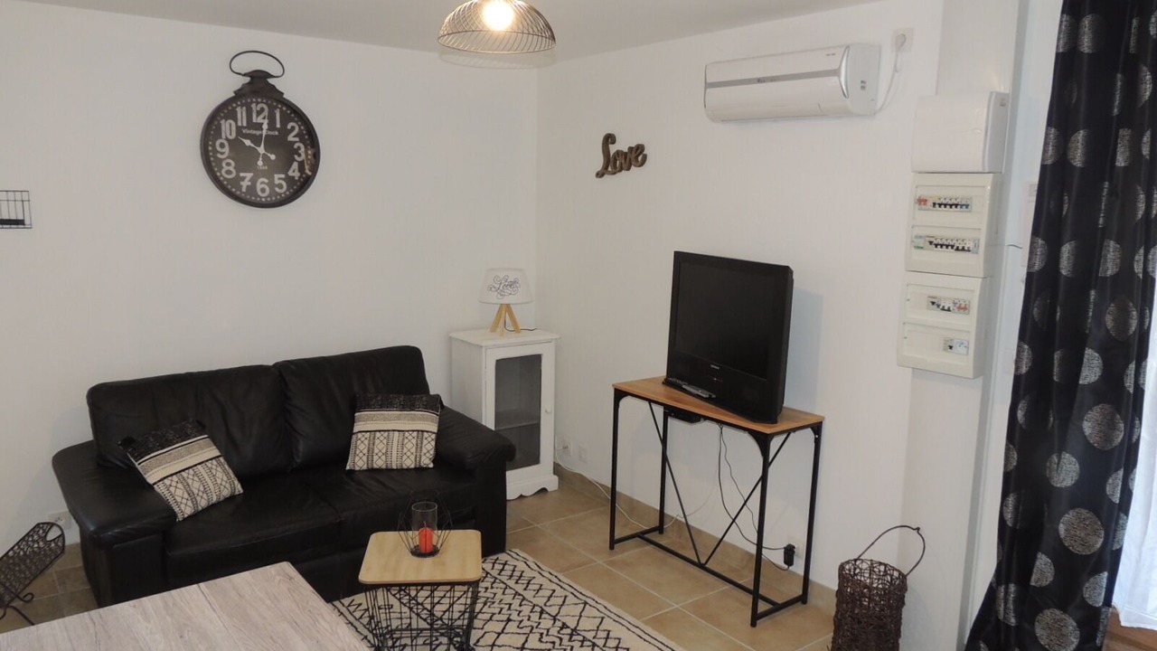 Photo of Livingroom in Visan