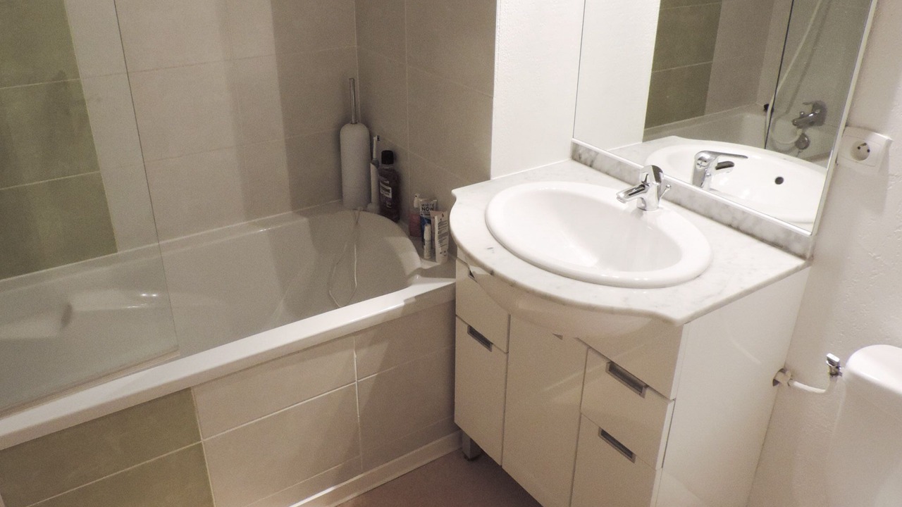 Photo of Bathroom in Aubignan
