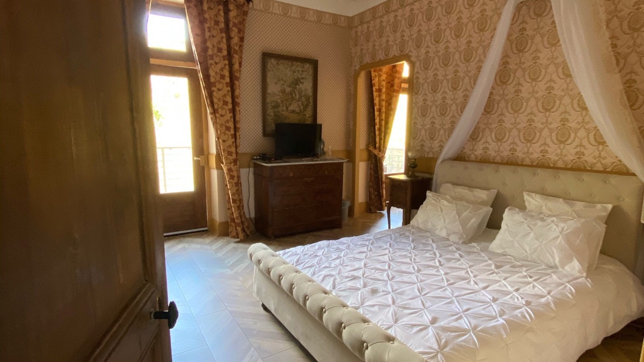 Photo of Bedroom in Saint-Uze