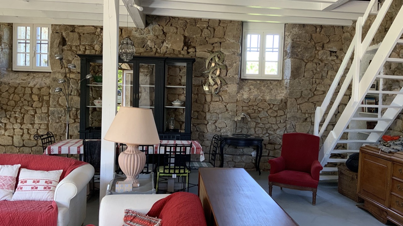 Photo of Livingroom in Desaignes