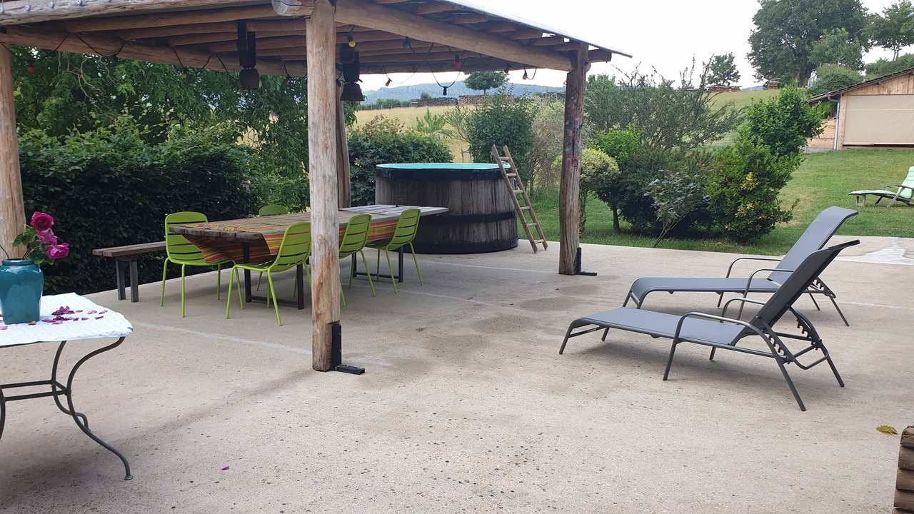Photo of Outdoor in La Vineuse