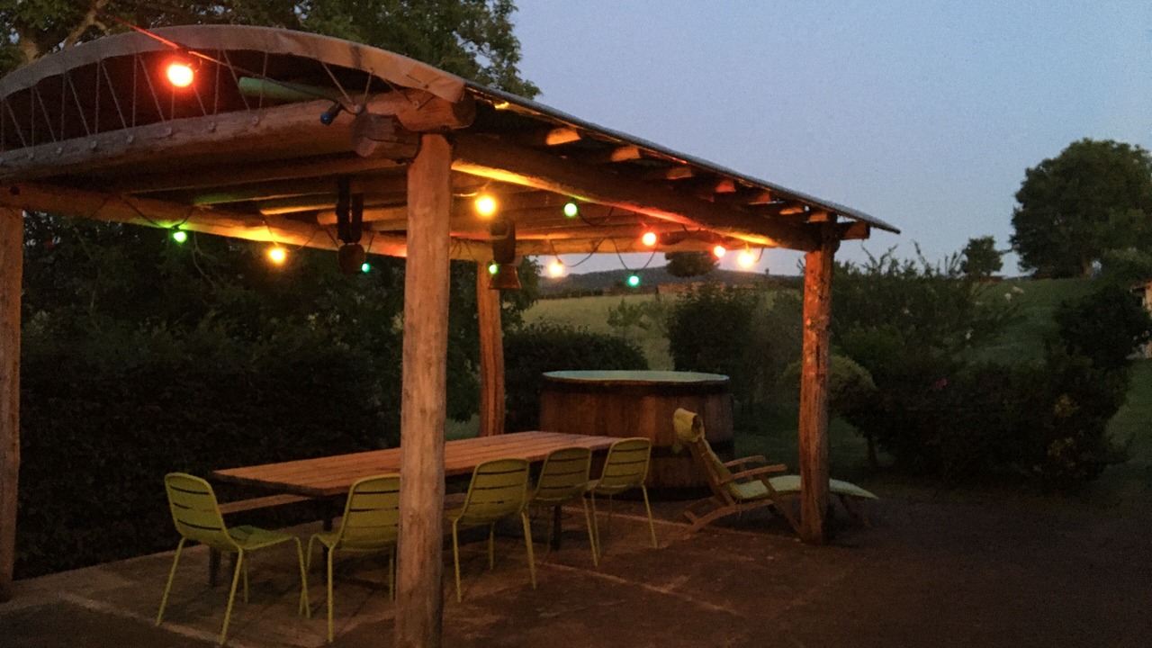 Photo of Patio Balcony in La Vineuse