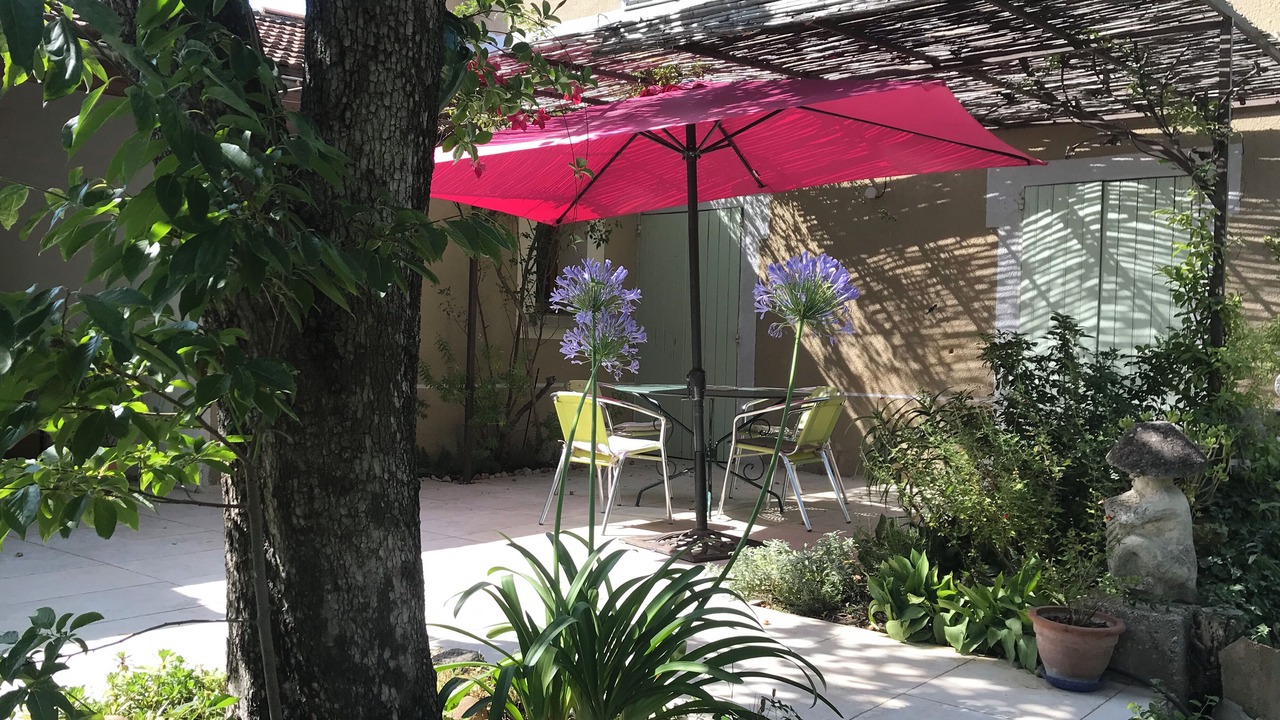 Photo of Patio Balcony in Roaix