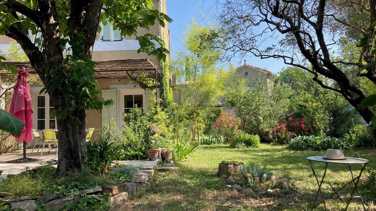 Photo of Patio Balcony in Roaix
