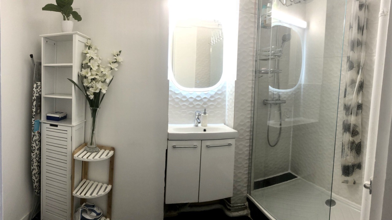 Photo of Bathroom in Choisy-le-Roi
