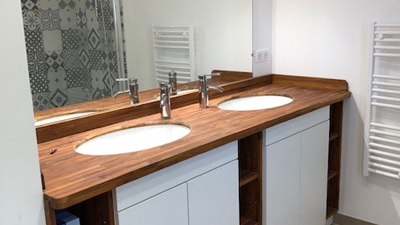 Photo of Bathroom in Venasque