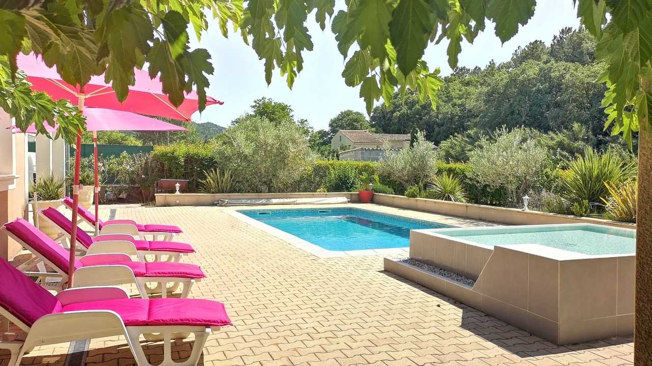 Photo of Outdoor in Saint-Paul-Trois-Chateaux