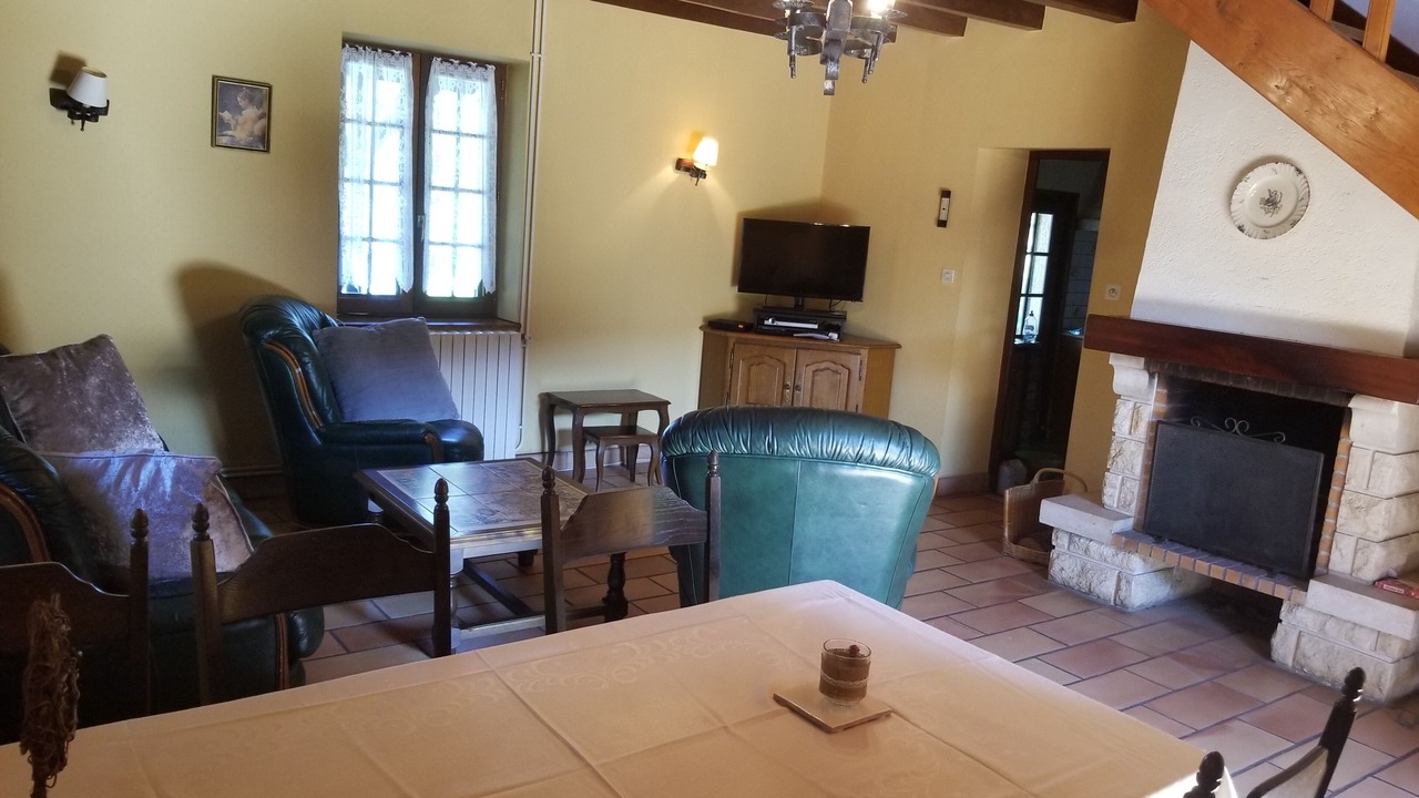 Photo of Livingroom in La Chapelle-Naude