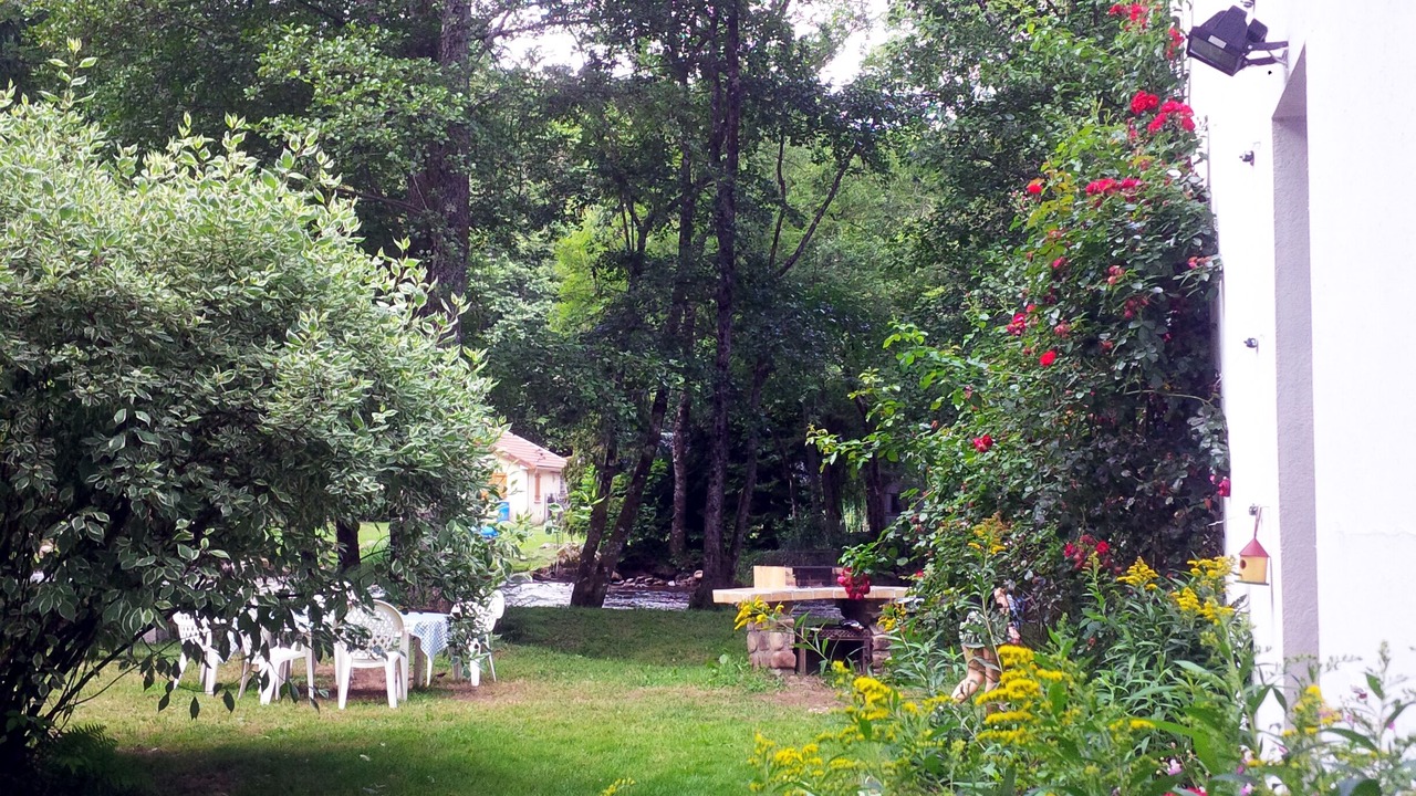 Photo of Outdoor in Quarre-les-Tombes
