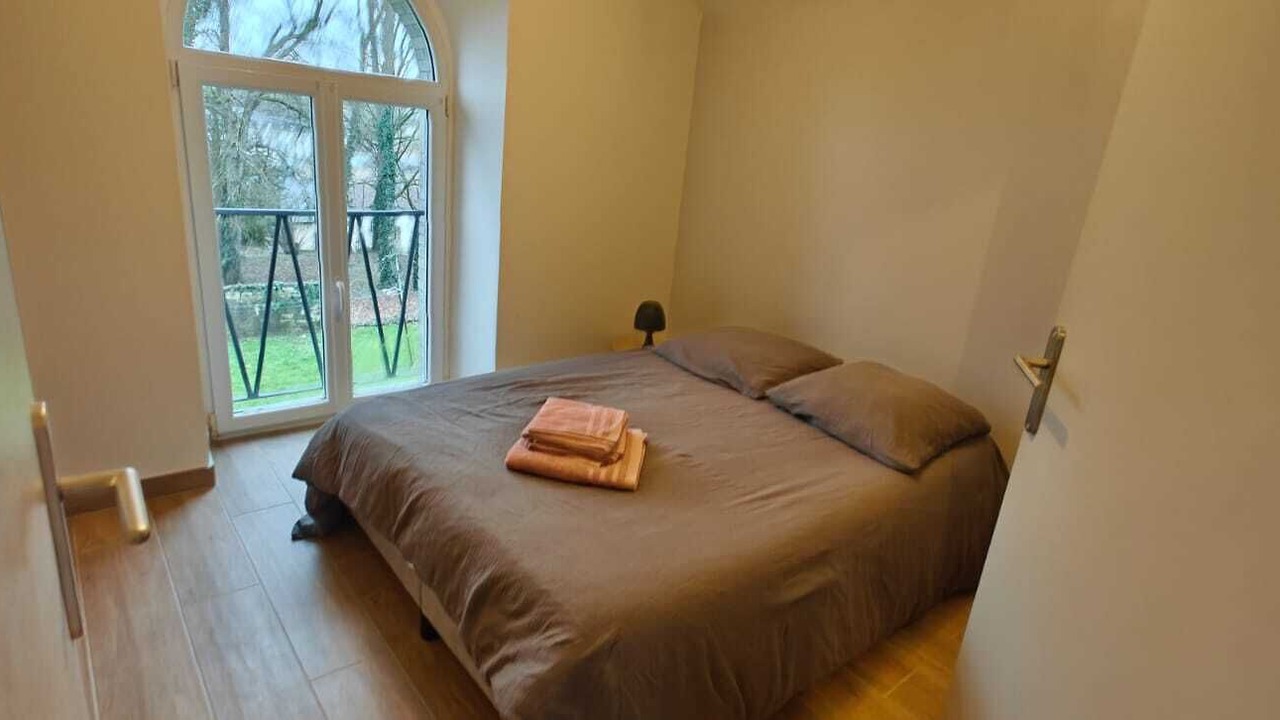 Photo of Bedroom in Contrexeville